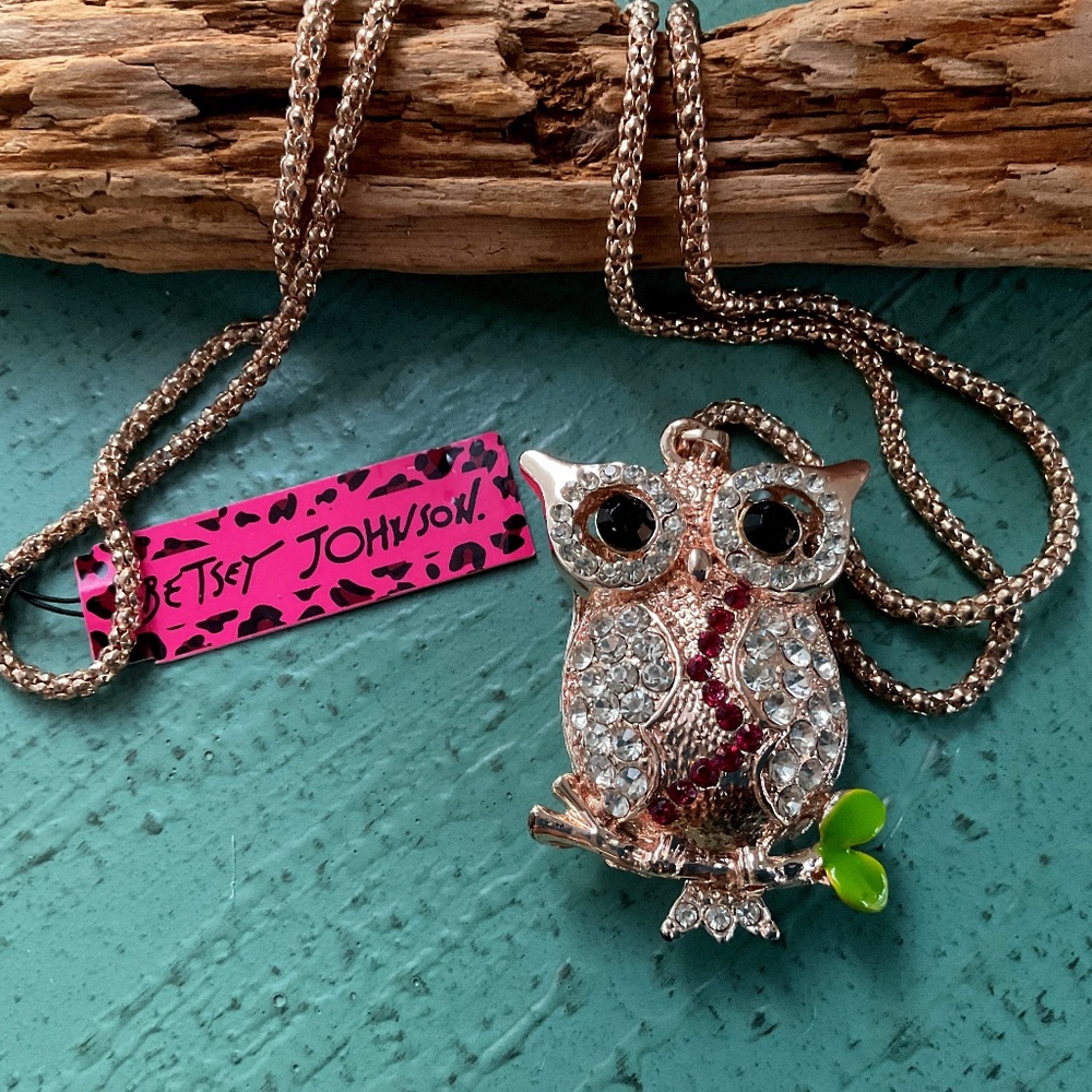 Betsy Johnson Rose Gold Sparkle Owl Necklace NWT